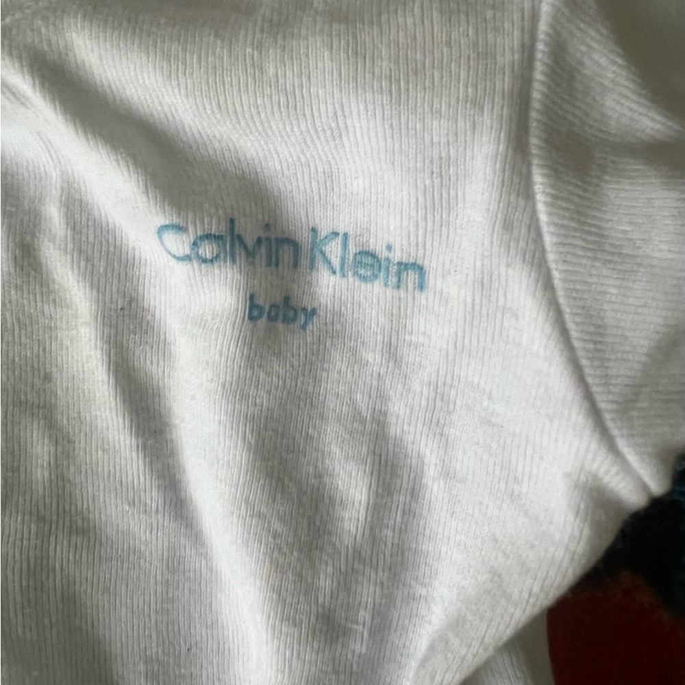 Gap Baby & Calvin Klein Baby Boy joggers and onesie - Picture 7 of 7